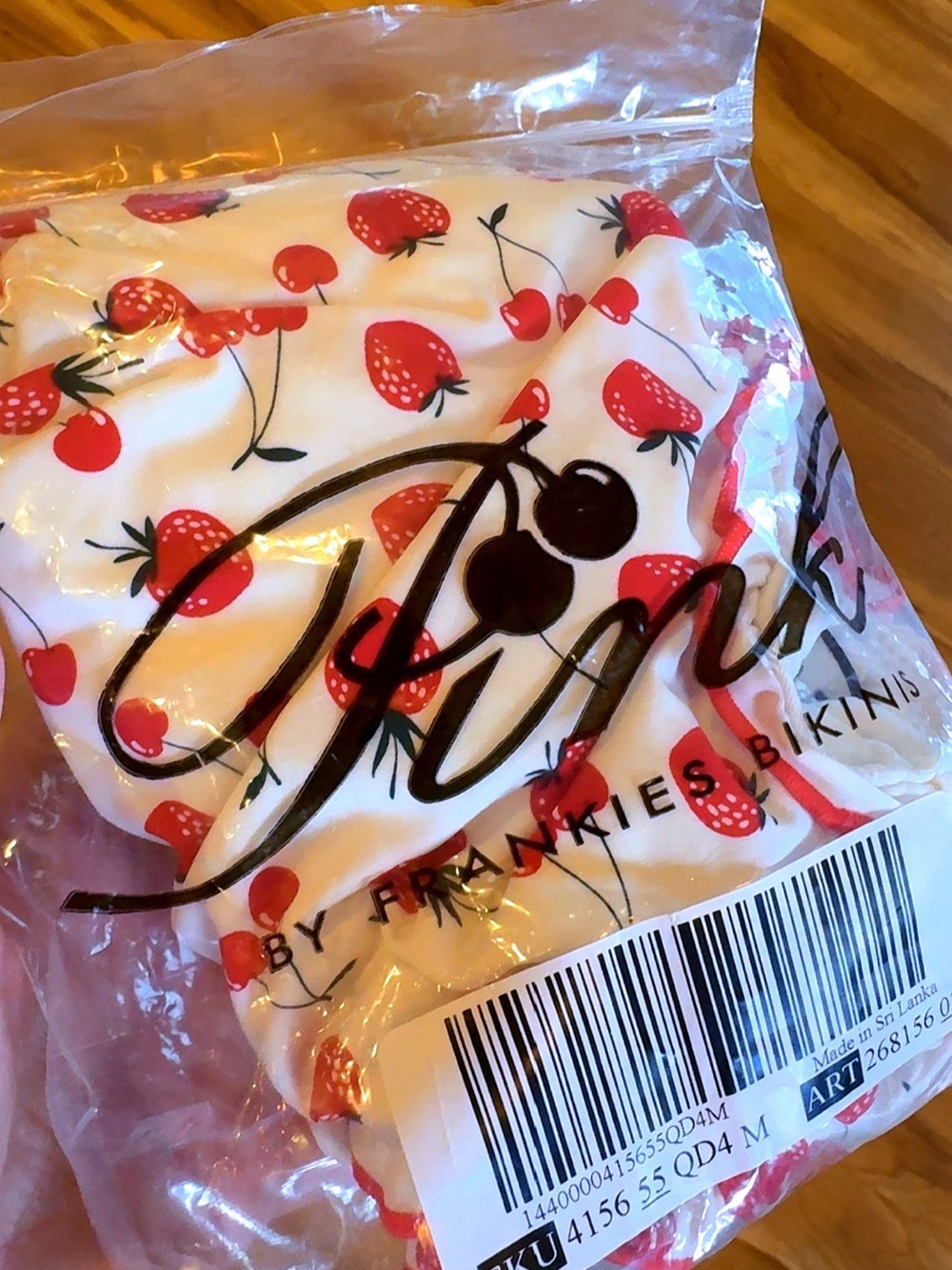NWT PINK x Frankies Bikinis Hudson & Reign Bikini Set Strawberry Cherry Size M - Picture 9 of 9